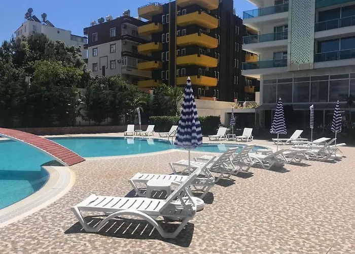 Calista, Empire, Seven Stars 5*