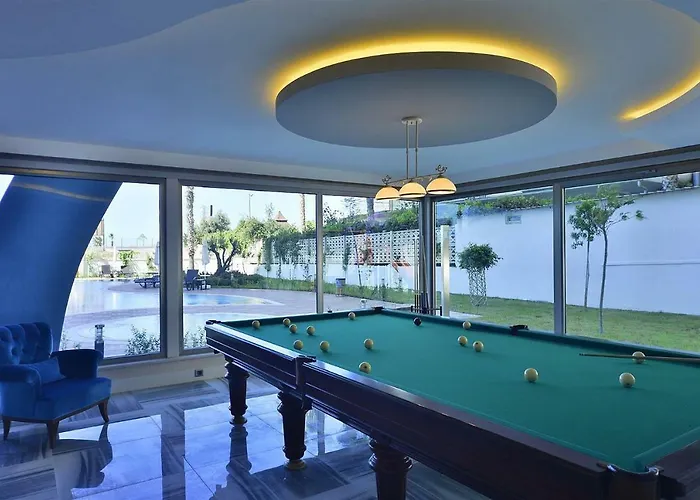 Calista, Empire, Seven Stars