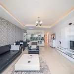 Calista, Empire, Seven Stars Hotel 5*