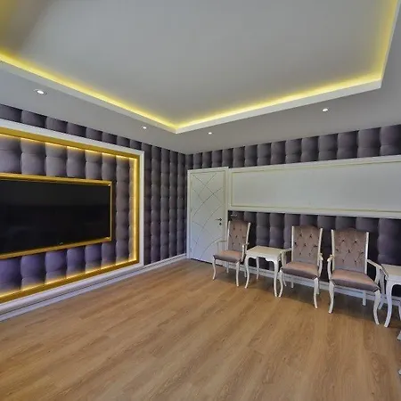 Hotel Calista, Empire, Seven Stars