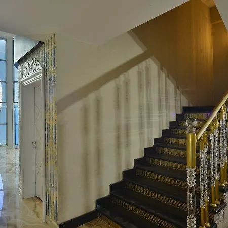 Hotel Calista, Empire, Seven Stars 5*