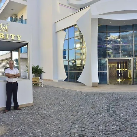 Otel Calista, Empire, Seven Stars