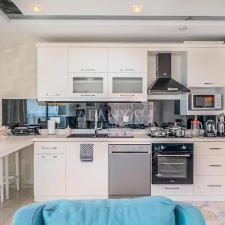 Отель Calista, Empire, Seven Stars 5*